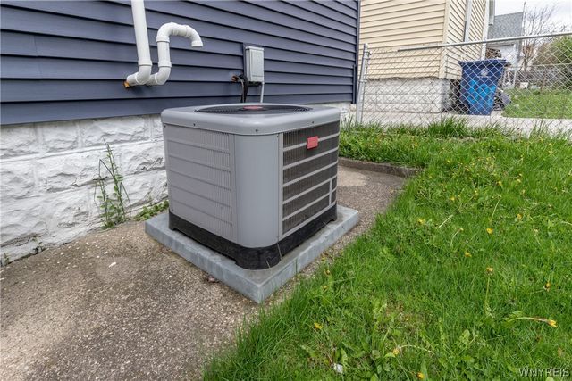 55 Sumner Place, Buffalo, NY 14211