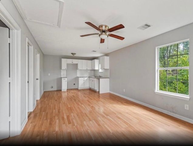 205 Hafer Street, Baytown, TX 77520