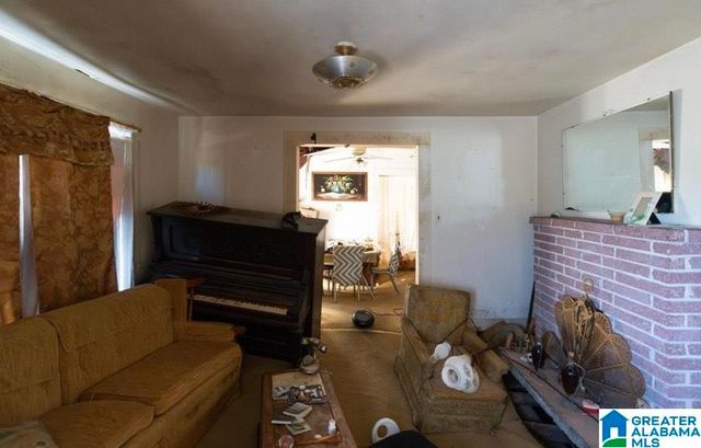 1052 AVENUE E, Birmingham, AL 35218