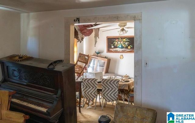 1052 AVENUE E, Birmingham, AL 35218