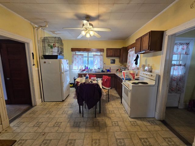 55 Hanmer Street, East Hartford, CT 06114