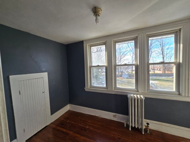 55 Hanmer Street, East Hartford, CT 06114