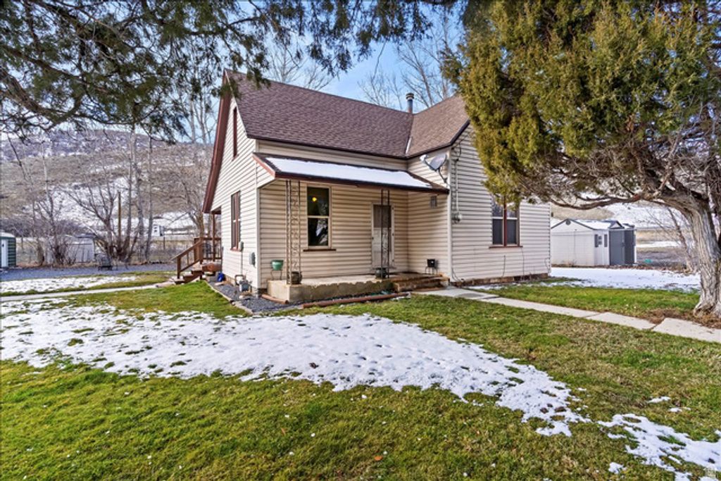 951 N MAIN ST, Mantua, UT 84324