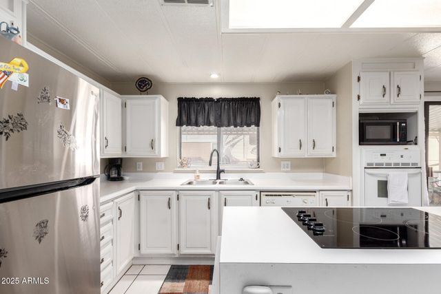 6960 W Peoria Avenue 225, Peoria, AZ 85345