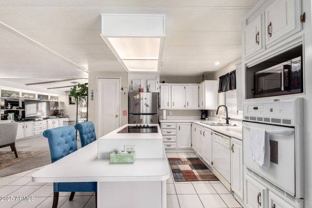 6960 W Peoria Avenue 225, Peoria, AZ 85345