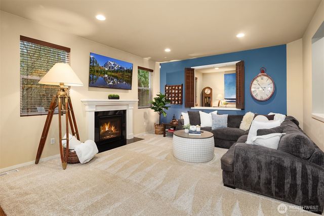 8812 Norman Avenue SE, Snoqualmie, WA 98065