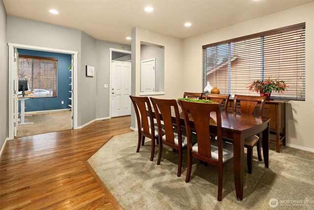 8812 Norman Avenue SE, Snoqualmie, WA 98065