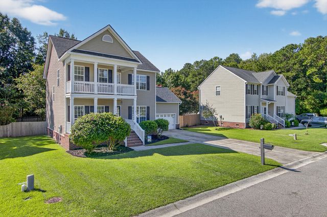 2006 S Smokerise Way, Mount Pleasant, SC 29466