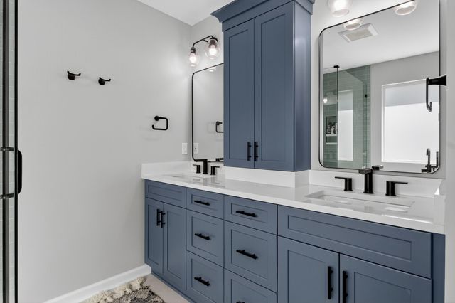 2006 S Smokerise Way, Mount Pleasant, SC 29466