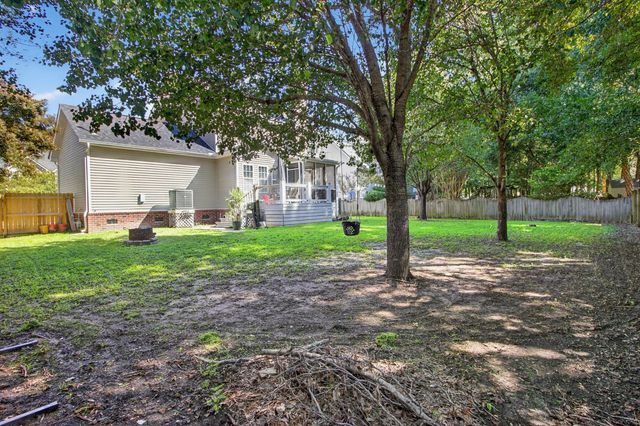 2006 S Smokerise Way, Mount Pleasant, SC 29466