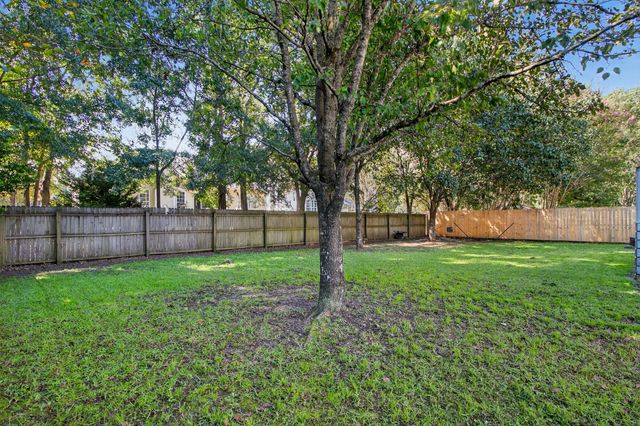 2006 S Smokerise Way, Mount Pleasant, SC 29466