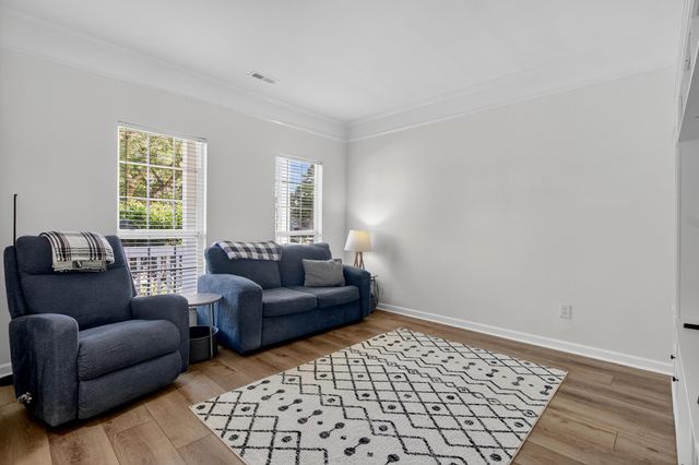 2006 S Smokerise Way, Mount Pleasant, SC 29466