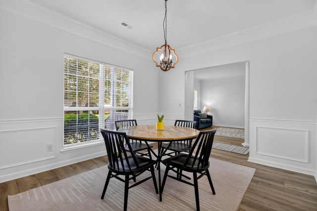 2006 S Smokerise Way, Mount Pleasant, SC 29466