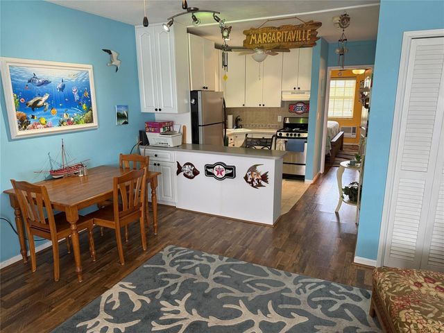 1105 S Riverside Drive 205, Pompano Beach, FL 33062
