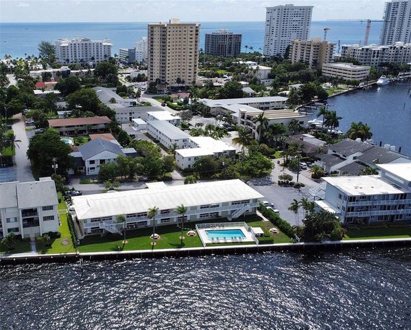 1105 S Riverside Drive 205, Pompano Beach, FL 33062