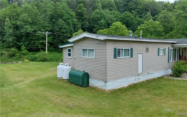 5408 State Route 28, Newport, NY 13416