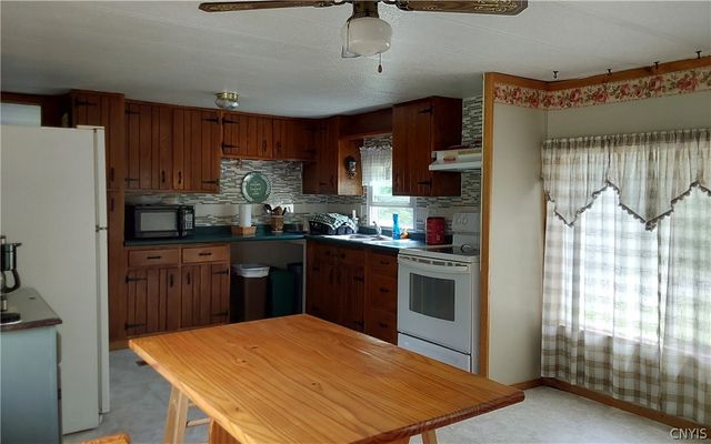 5408 State Route 28, Newport, NY 13416
