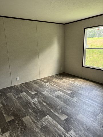 9494 Sunrise Road, Red Boiling Springs, TN 37150