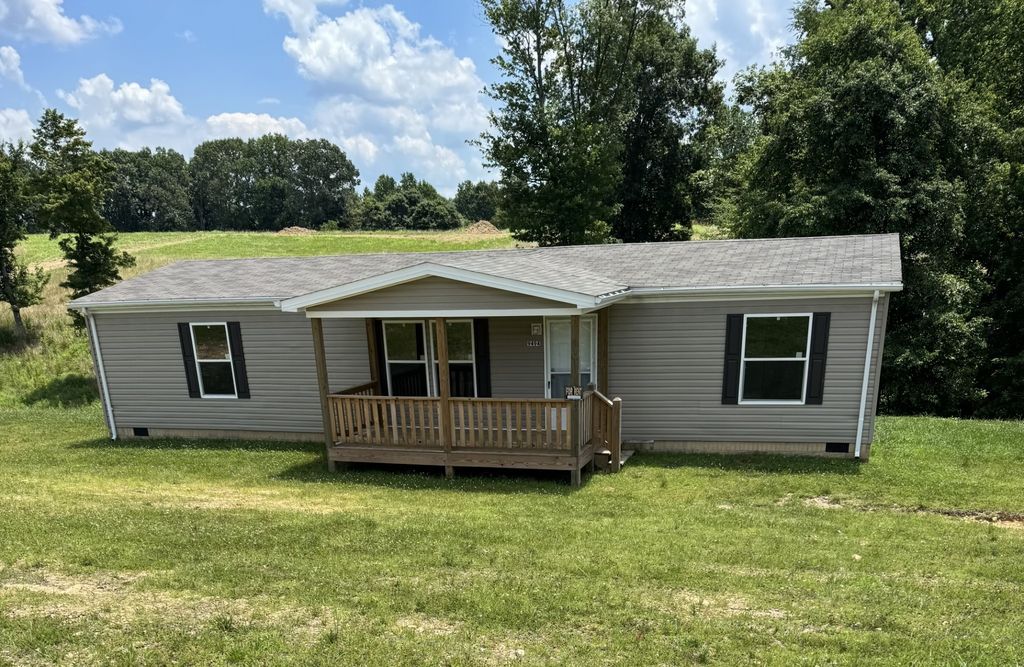 9494 Sunrise Road, Red Boiling Springs, TN 37150