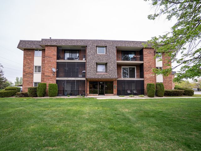 9146 W 140th Street 3NW, Orland Park, IL 60462