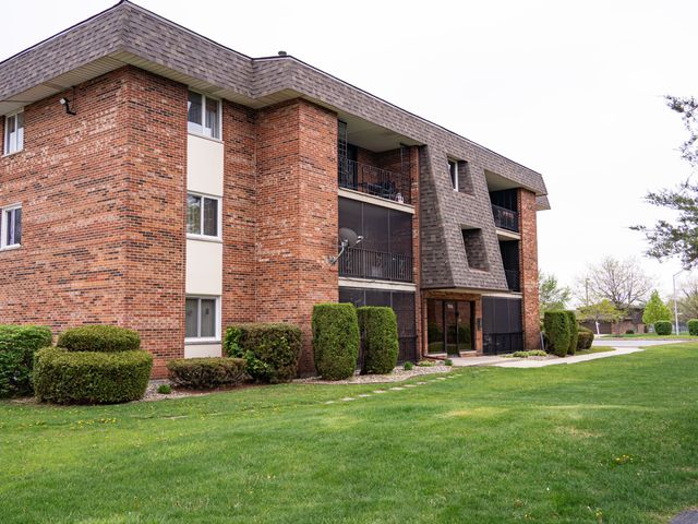 9146 W 140th Street 3NW, Orland Park, IL 60462