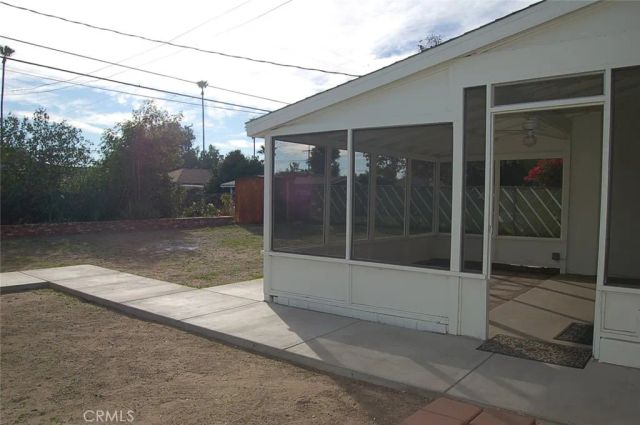 655 W Grove, Rialto, CA 92376