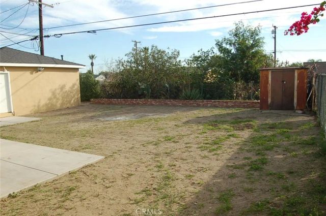 655 W Grove, Rialto, CA 92376
