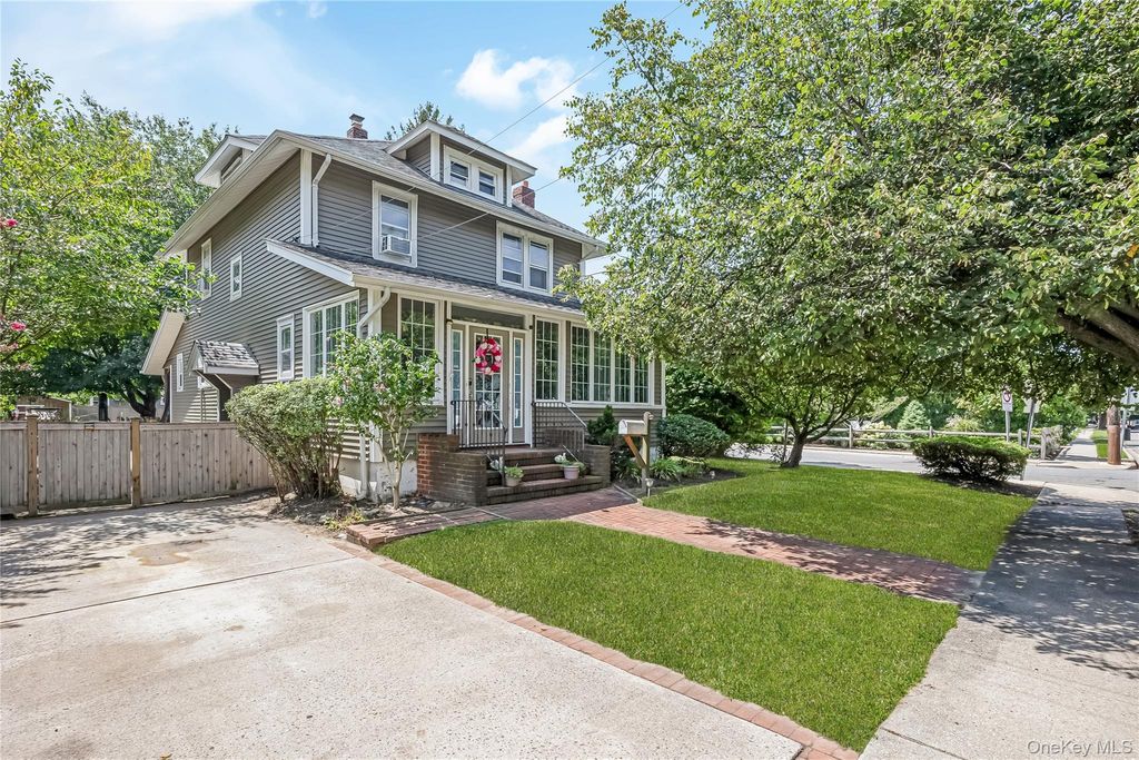 958 Thomas Avenue, Baldwin, NY 11510 — exterior
