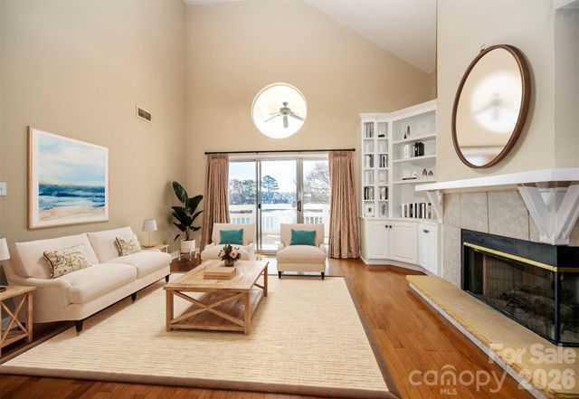 17925 Kings Point Drive B, Cornelius, NC 28031