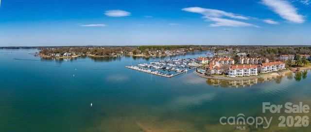 17925 Kings Point Drive B, Cornelius, NC 28031