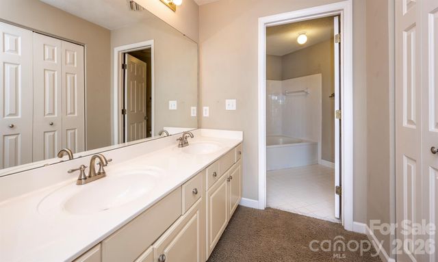 17925 Kings Point Drive B, Cornelius, NC 28031