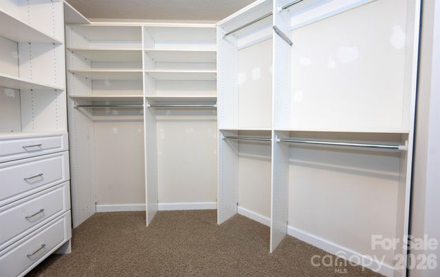 17925 Kings Point Drive B, Cornelius, NC 28031