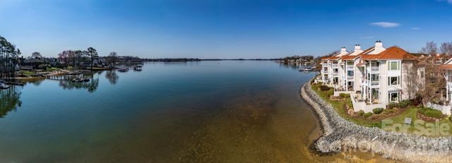 17925 Kings Point Drive B, Cornelius, NC 28031