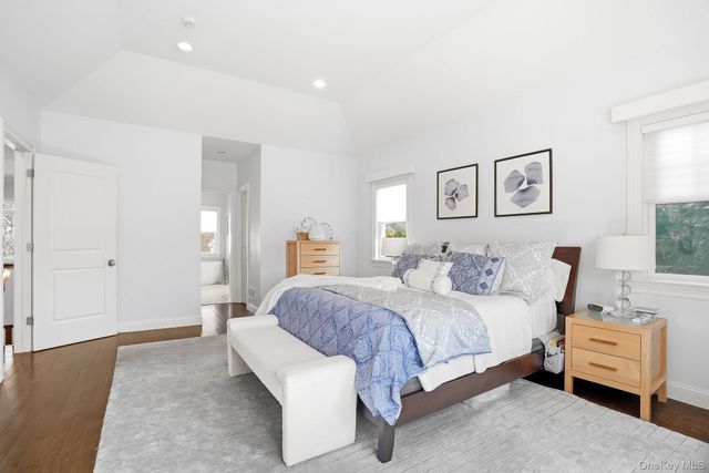 8 Wakefield Road, Scarsdale, NY 10583