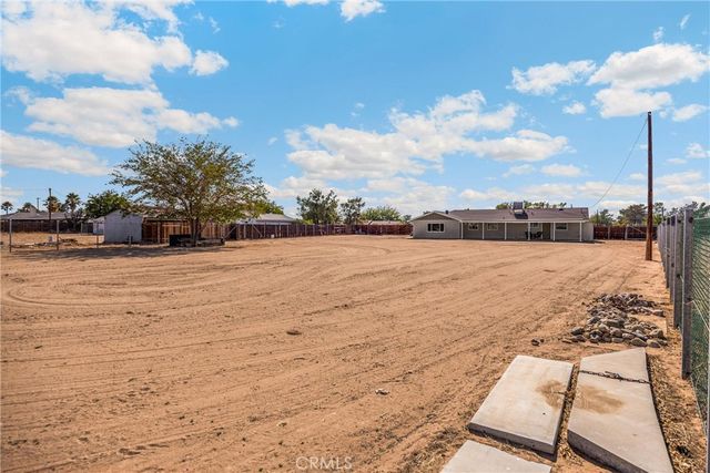 14265 Santee Road, Apple Valley, CA 92307