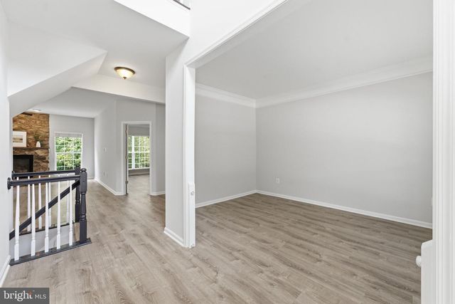 12016 PAPER BIRCH LN, Gainesville, VA 20155