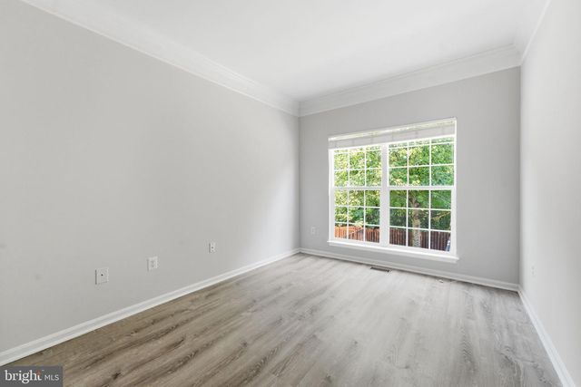12016 PAPER BIRCH LN, Gainesville, VA 20155
