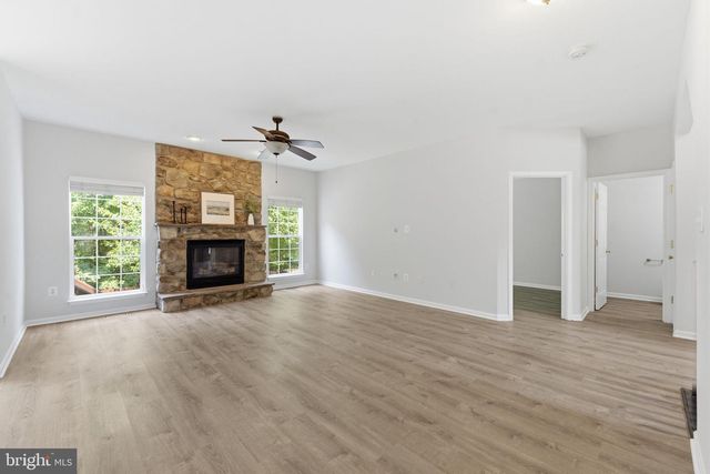12016 PAPER BIRCH LN, Gainesville, VA 20155