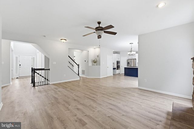 12016 PAPER BIRCH LN, Gainesville, VA 20155