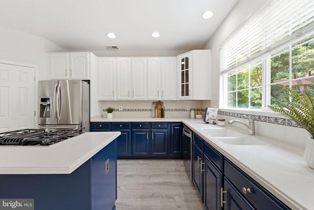12016 PAPER BIRCH LN, Gainesville, VA 20155
