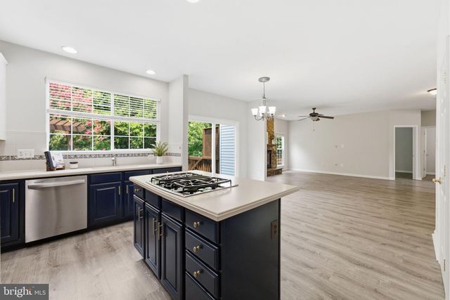 12016 PAPER BIRCH LN, Gainesville, VA 20155