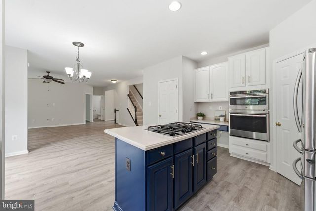12016 PAPER BIRCH LN, Gainesville, VA 20155