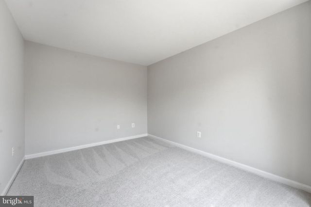 12016 PAPER BIRCH LN, Gainesville, VA 20155