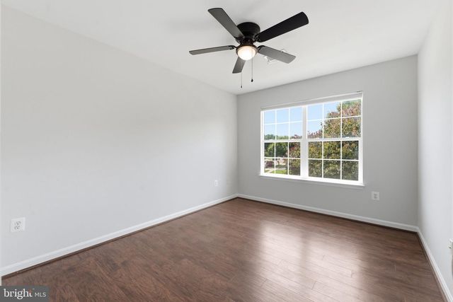 12016 PAPER BIRCH LN, Gainesville, VA 20155