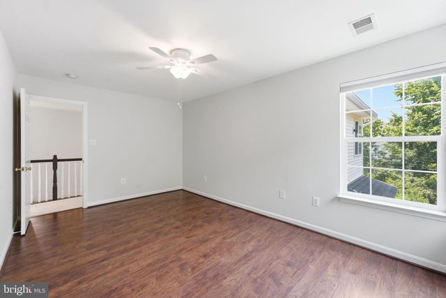 12016 PAPER BIRCH LN, Gainesville, VA 20155