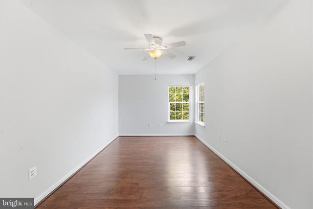 12016 PAPER BIRCH LN, Gainesville, VA 20155