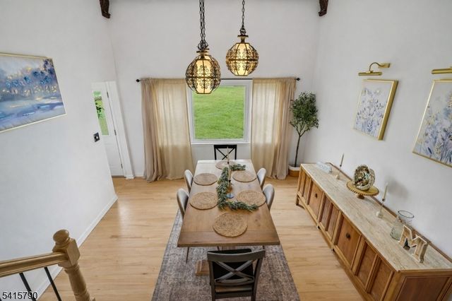 23 Smithfield Dr, Springfield Twp., NJ 07081