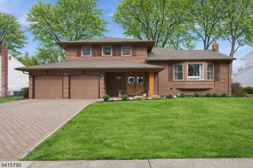 23 Smithfield Dr, Springfield Twp., NJ 07081