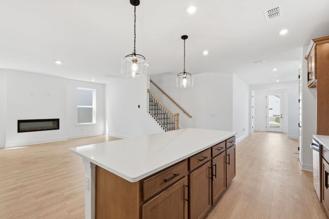 2514 Wallace Way, Hermitage, TN 37076