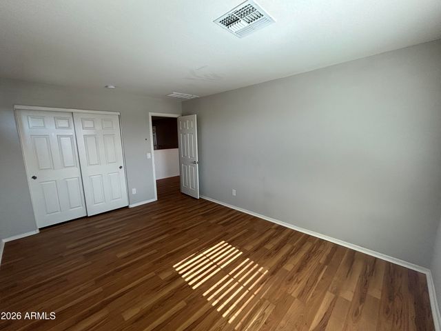 17922 W TINA Lane, Surprise, AZ 85387